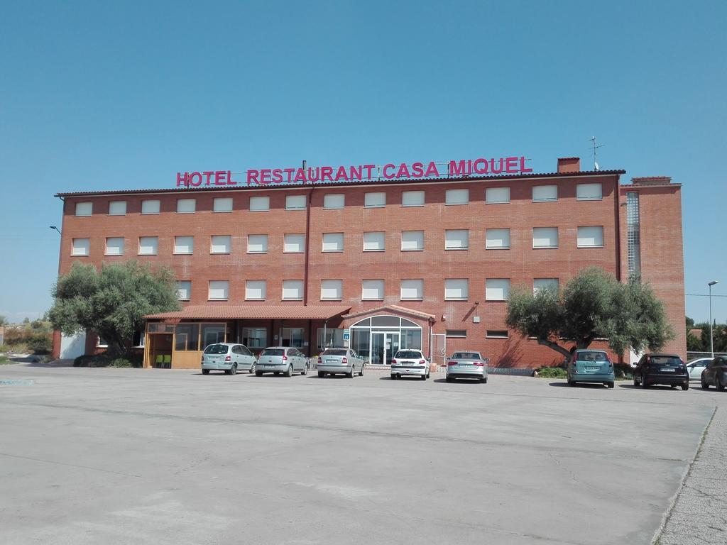 Hotel Restaurant Casa Miquel Alcarraz Luaran gambar